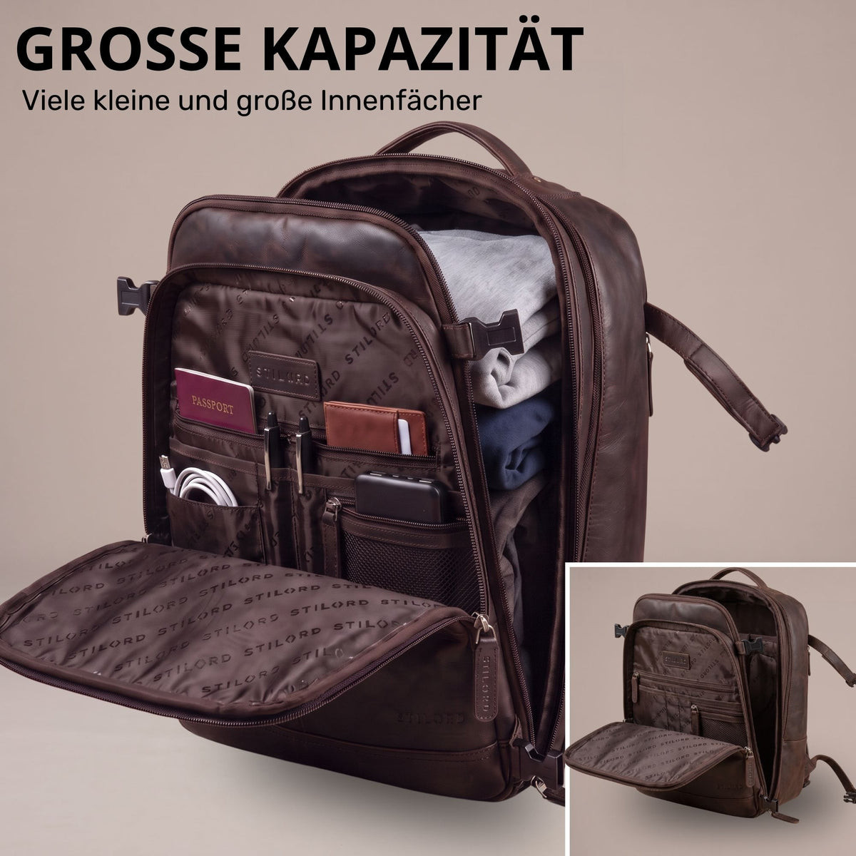 Brauner Lederrucksack, Front geöffnet, Innenfächer mit Kleidung und Organizer, Frontalansicht